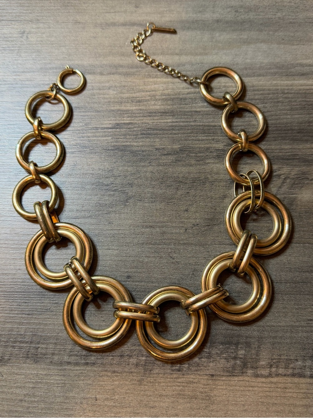 Vintage Saks Fifth Avenue Statement necklace #946 gold tone rings - Picture 3 of 11